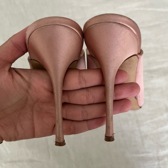 Manolo Blahnik Heels 39 - Picture 6 of 13